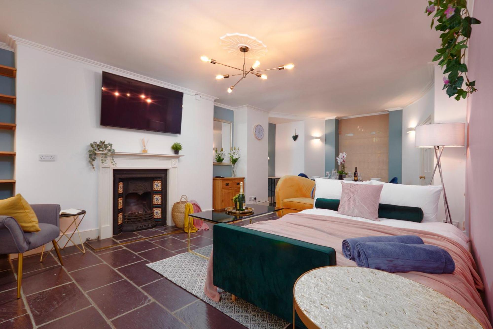 Beautiful 2Bedroom 4 Actual Beds House With Wifi By Purestay Μπαθ Εξωτερικό φωτογραφία